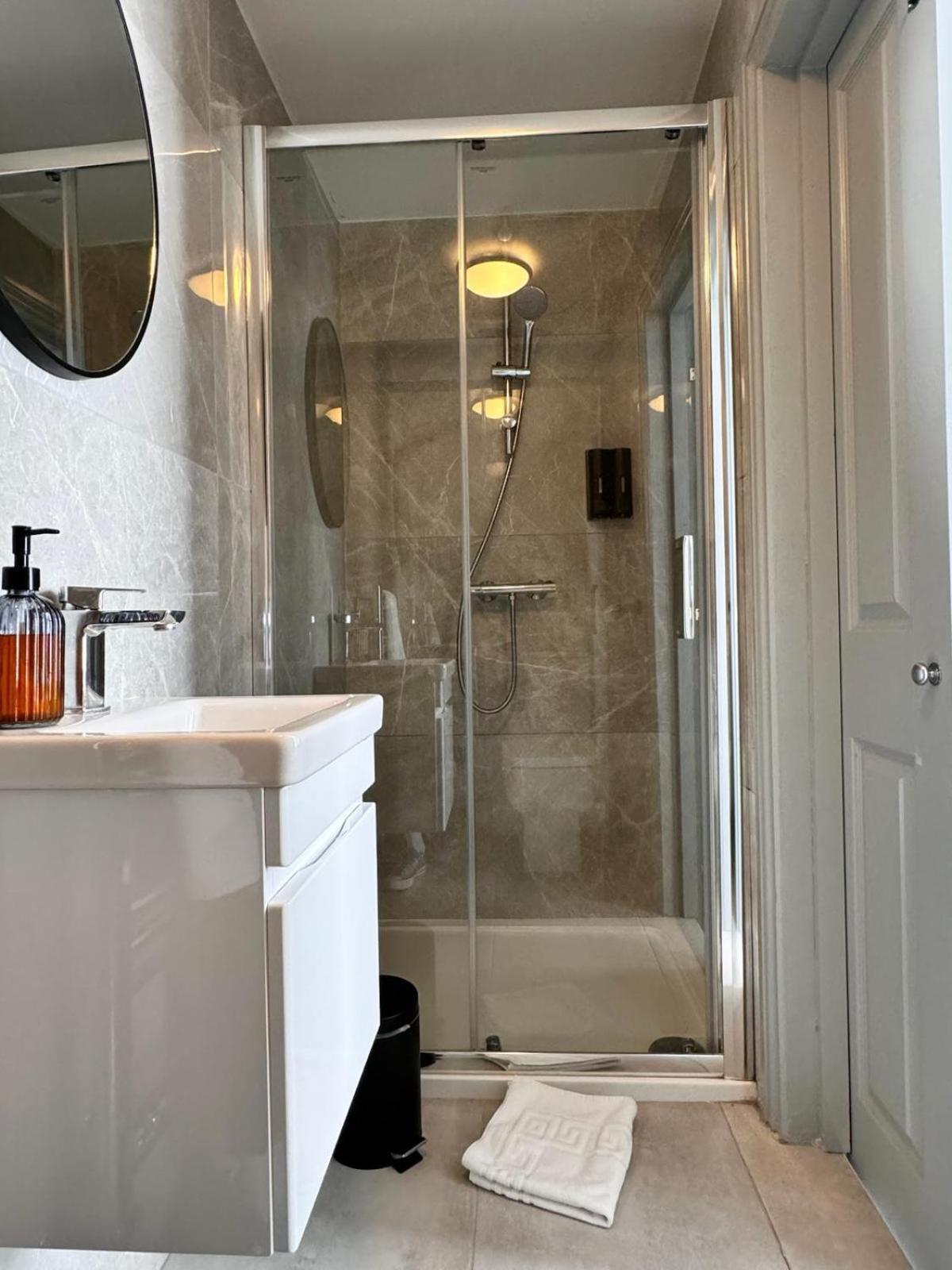 Camden Luxury Studio Flats And En-Suit Rooms Londres Exterior foto